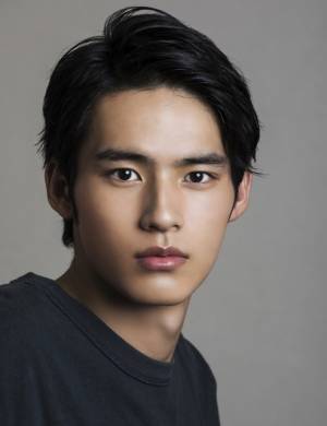 岡田健史、浜辺美波の彼氏候補役に「ウチの娘は、彼氏が出来ない!!」