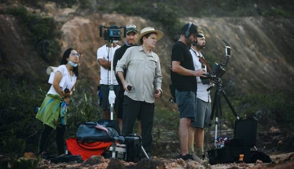 世界初の火山テーマパークが大噴火…『ボルケーノ・パーク』迫力のメイキング画像