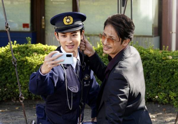 オタク警官役の古川雄大に「全オタクに見てほしい」の声、内田真礼にも注目…「極主夫道」7話