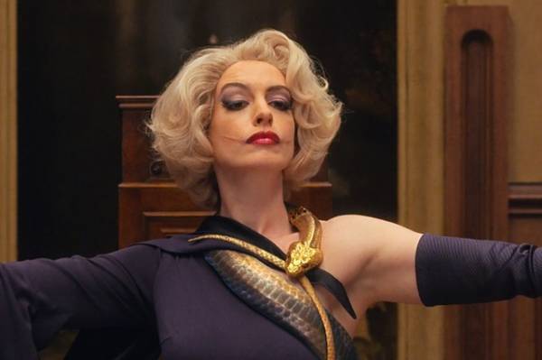 アン・ハサウェイ「公開が楽しみ」日本のファンへメッセージ『魔女がいっぱい』