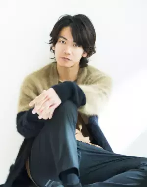 佐藤健「Yahoo!検索大賞」で“今年の顔”に 「鬼滅」はアニメ＆映画、声優部門も