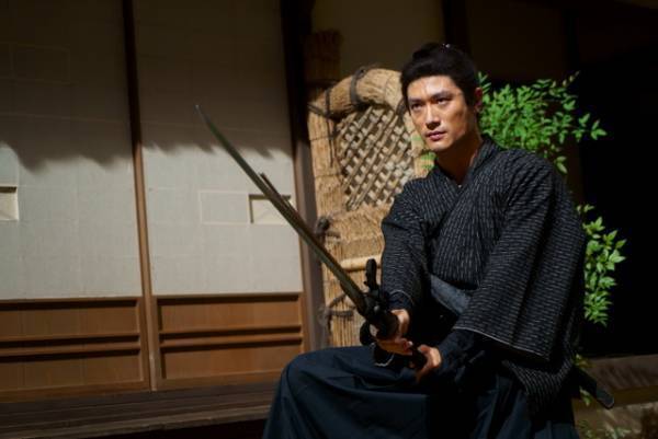 三浦春馬は現代の“五代友厚”、圧倒的な熱量で演じた『天外者』