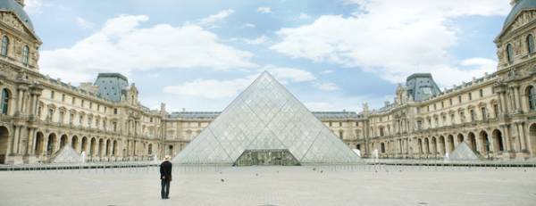 故郷ナザレからパリ、ニューヨークへ…名匠の軽やかな映像美『天国にちがいない』予告編