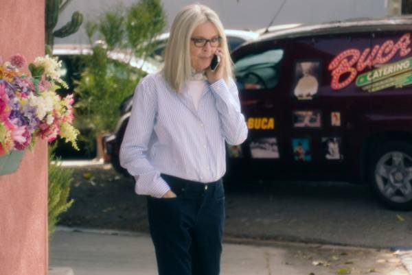 永遠のファッション・アイコン、ダイアン・キートンが自らスタイリング！劇中写真入手