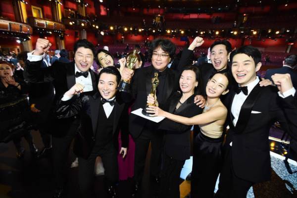 ハリウッドがパンデミックで迫られる変革、現実味帯びる配信による「ニューノーマル」