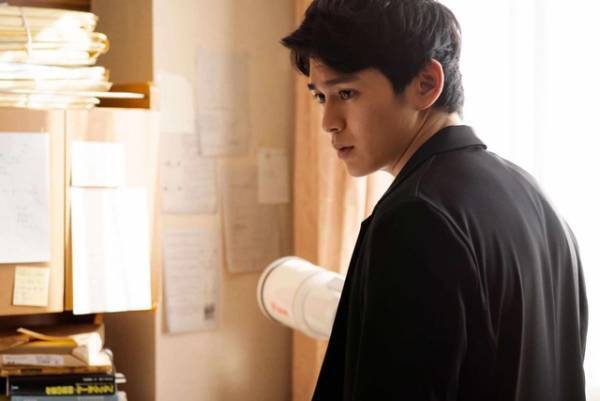 眞栄田郷敦主演「日向坂46」渡邉美穂共演の「星になりたかった君と」オンエア