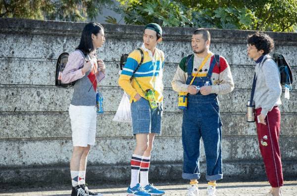 竹原ピストルの“小学三年生”姿に「完全に子どもにしか見えない」…「直ちゃんは小学三年生」1話