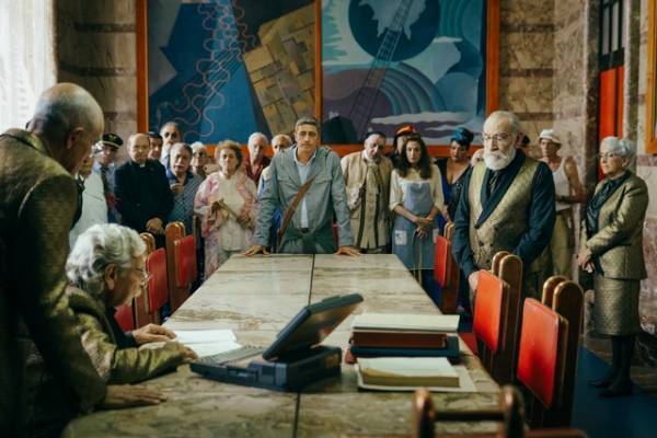 天国へ旅立つまであと92分!? 伊コメディ『ワン・モア・ライフ！』予告編