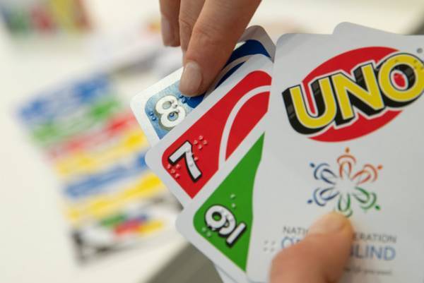カードゲームの「UNO」が実写映画化 ラッパーのリル・ヨッティが製作