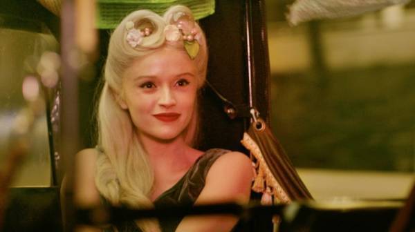 『マーメイド・イン・パリ』の“人魚”マリリン・リマ、「涙が出るほど感動」したこととは？