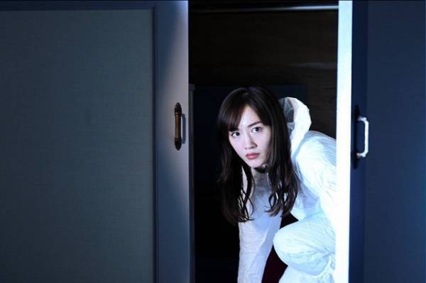 綾瀬はるかの走行フォームに絶賛の声続々、日高“入れ替わり済”説がさらに濃厚に…「天国と地獄」6話