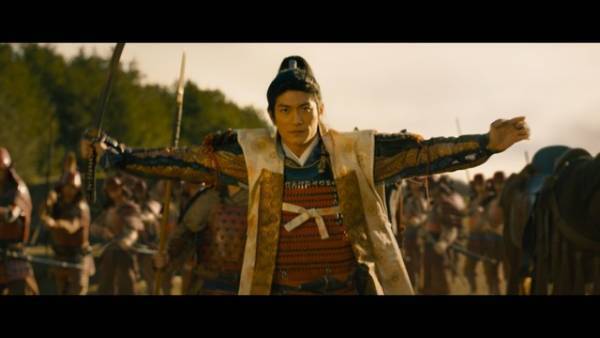 三浦春馬“家康”、新田真剣佑演じる主人公を鼓舞する『ブレイブ』スポット映像3種