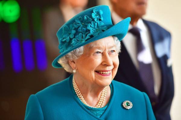 エリザベス女王、ヘンリー王子＆メーガン妃のインタビュー番組は「見ない」