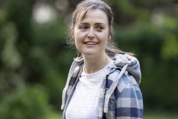 母娘の再生を支えたシーアの楽曲使用シーン到着『サンドラの小さな家』