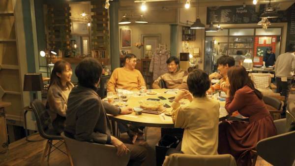 東山紀之主演『おとなの事情 スマホをのぞいたら』メイキング映像の一部が特別公開