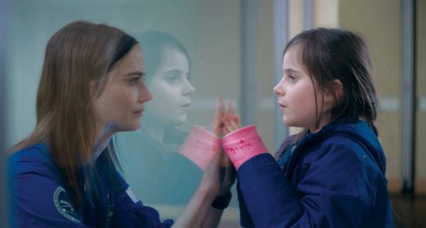 エヴァ・グリーンが“母”の顔を見せる…夢との狭間で揺れる『約束の宇宙』特別映像