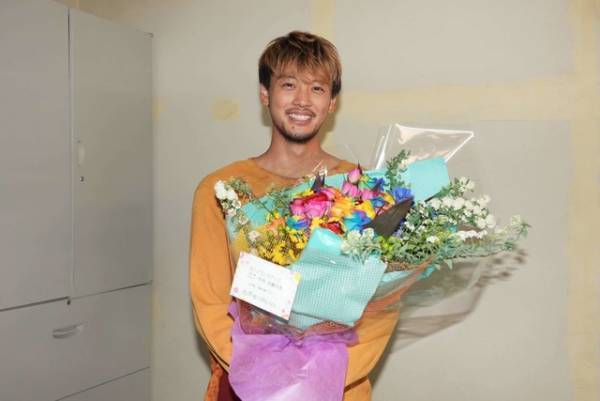 「君と世界が終わる日に」オールアップ！ 竹内涼真「このチームが大好き」