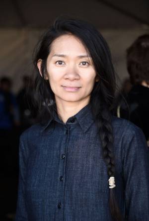 全米監督協会賞の長編映画監督賞に『ノマドランド』クロエ・ジャオ監督、女性で2人目