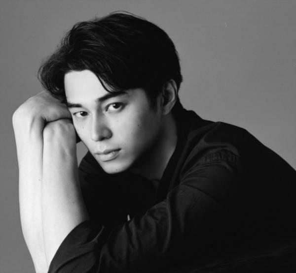 東出昌大3年ぶりの主演作、佐藤泰志原作『草の響き』公開