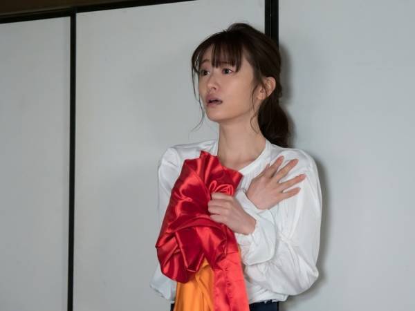 松本まりか、「LIFE！」人気コント「カッツ・アイ」に参加