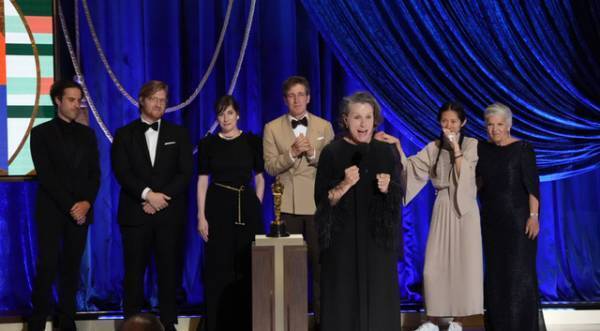 【第93回アカデミー賞】作品賞は『ノマドランド』　女性監督作品がアカデミー賞作品賞に輝くのは2度目