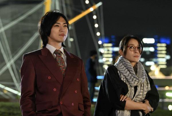 桐山漣“キラ様”のトレンディ告白に「トレンディ押し問答」「恥ずかしすぎる」などの声続々…「カラフラブル」5話