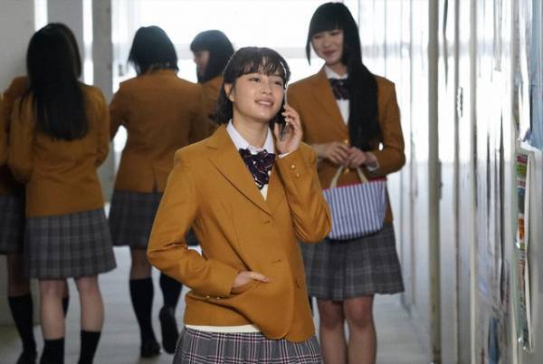 広瀬すず、即興ラップも披露する個性派キャラに熱視線「ネメシス」