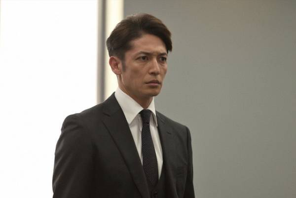 玉木宏 VS 吉田鋼太郎の“激突”にざわめき、椎名桔平には「こういう椎名桔平が見たかった」の声…「桜の塔」4話