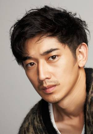 永山瑛太、カタブツだけど皮肉屋じゃない「リコカツ」夫が話題