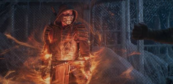 浅野忠信の姿も！ モータルコンバットに挑む猛者たちの場面写真公開