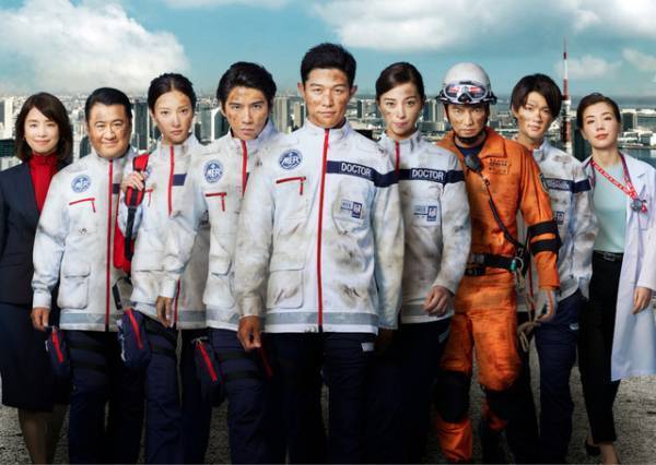 石田ゆり子が都知事、菜々緒は看護師役に「TOKYO MER」共演者一挙発表