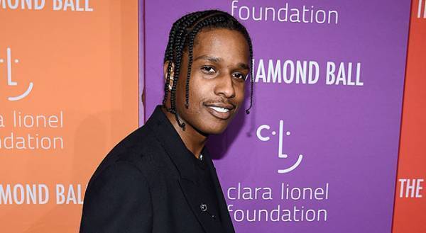 エイサップ・ロッキー、リアーナとの交際を認める「彼女は運命の人」