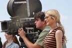 女性監督“候補”がデ・ニーロに熱弁！『カムバック・トゥ・ハリウッド！！』本編映像