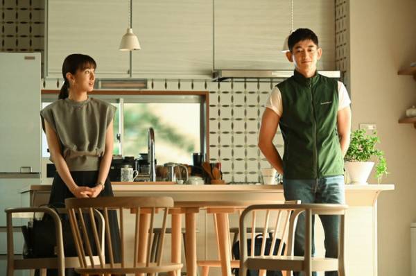 高橋光臣“貴也”に「ナイスアシスト」、“キスしない”紘一にも反応多数…「リコカツ」9話