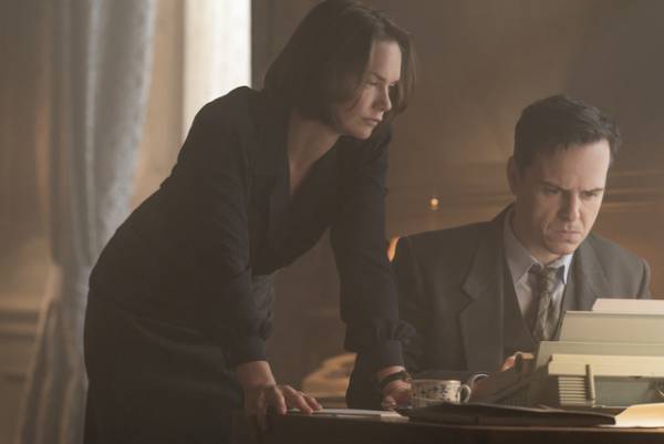 スピルバーグ製作総指揮×アンドリュー・スコット主演HBO映画『オスロ』配信