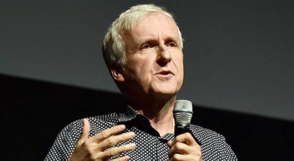 ジェームズ・キャメロン監督、オンラインで映画製作の授業を担当