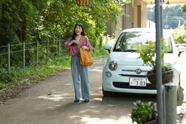 奈緒、不倫相手役を爽やかに演じる『先生、私の隣に座っていただけませんか？』場面写真