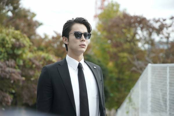 中川大志“ボディーガード”、創也の行く手を阻む…『都会のトム＆ソーヤ』本編映像