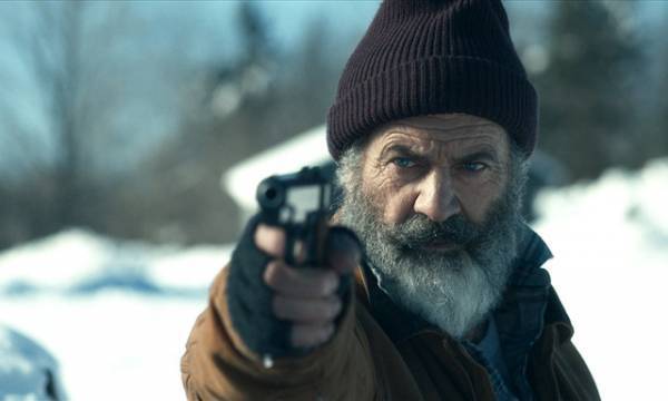 メル・ギブソンが武闘派サンタに！『クリスマス・ ウォーズ』10月公開