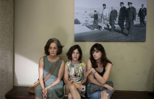 血塗られたウエディングケーキが…海外ドラマ「ポゼッションズ」予告初解禁！9月6日より配信