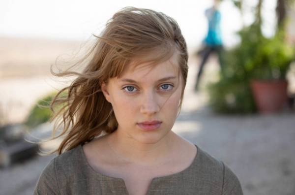 血塗られたウエディングケーキが…海外ドラマ「ポゼッションズ」予告初解禁！9月6日より配信