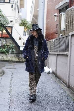 滝藤賢一のオシャレすぎる私服を網羅 初ファッションブック 服と賢一 発売 21年8月17日 ウーマンエキサイト 2 3 滝藤賢一のオシャレすぎる私服を網羅 初ファッションブック 服と賢一 発売 21年8月17日 ウーマンエキサイト 2 3