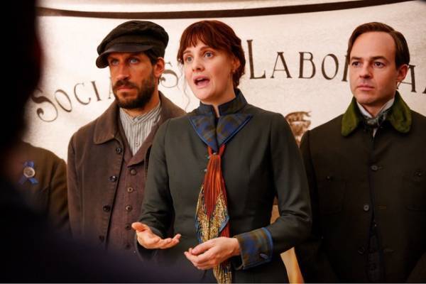 『ミス・マルクス』前を見据える新ビジュアル到着「色褪せない」「すべての女性に共通」著名人からコメントも