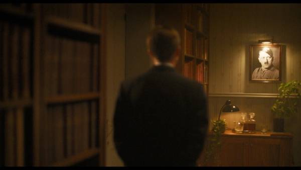 『ホロコーストの罪人』家族を引き裂いた強制連行の始まり…冒頭映像解禁