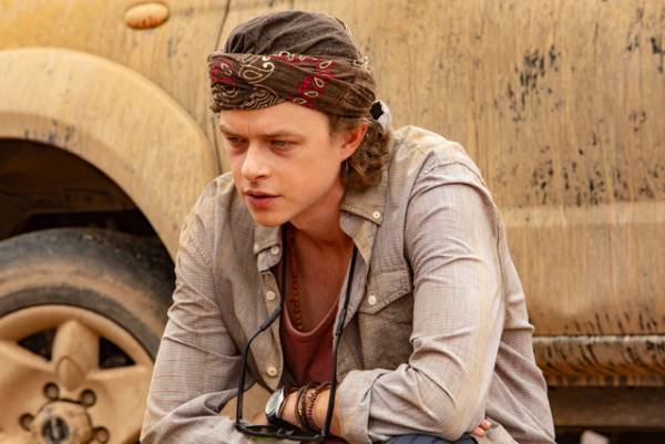 デイン・デハーンら出演、世界3大陸を舞台に麻薬抗争描く「ZeroZeroZero」予告編