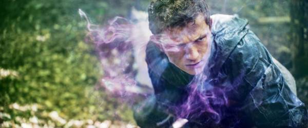 マッツ・ミケルセンの凄まじいオーラに注目『カオス・ウォーキング』ポスター＆キャスト写真公開