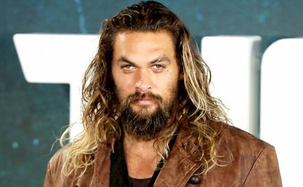 ジェイソン・モモア、『アクアマン2』の新衣装「ステルス・スーツ」をインスタでお披露目