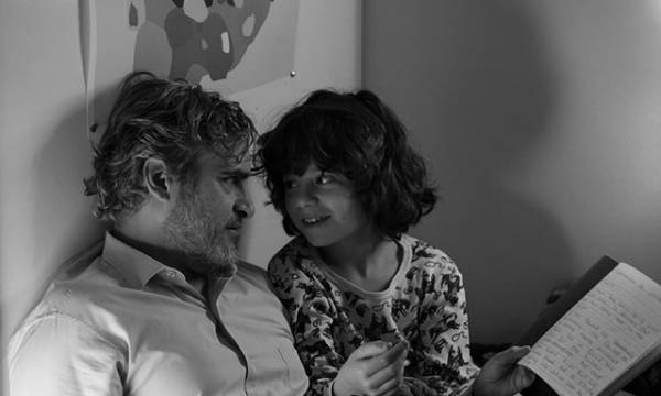 「A24」とホアキン・フェニックスがタッグを組んだ『C'mon C'mon』の予告編が公開