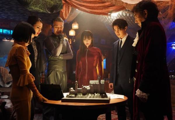 深田恭子ら“Lの一族”絶体絶命、号泣必至な結末へ…？『劇場版 ルパンの娘』第2弾予告