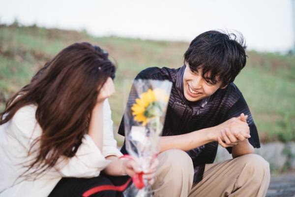 名シーンには名曲あり！音楽が彩る“いま見たい”恋愛番組「虹オオカミ」「わた婚」ほか